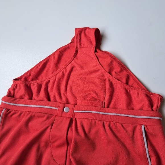 Etoníc sports shorts for women red sizes M passion red - Picture 7 of 9